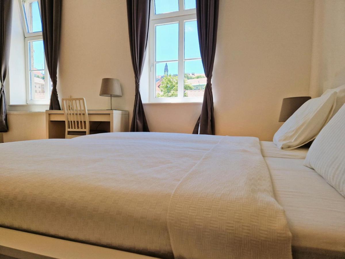 Halasz 2-Bedroom Apartment Near Castle, Free Public Parking Nearby Budapest Luaran gambar