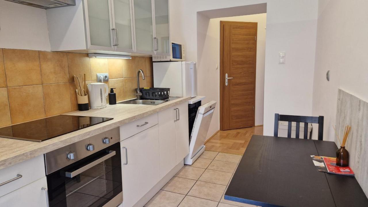 Halasz 2-Bedroom Apartment Near Castle, Free Public Parking Nearby Budapest Luaran gambar