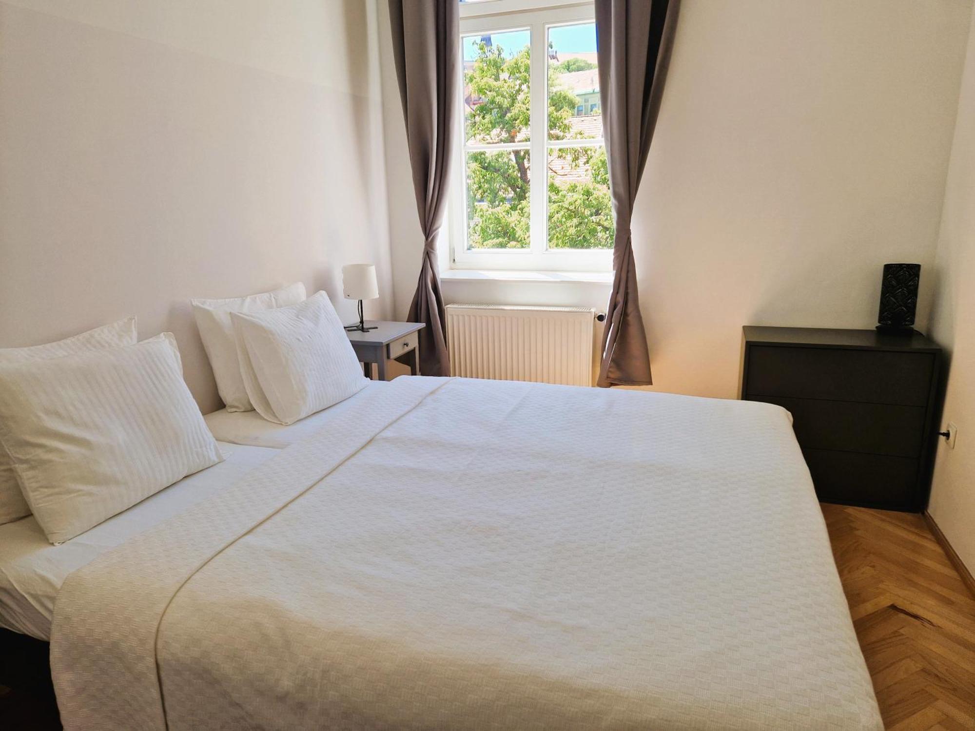 Halasz 2-Bedroom Apartment Near Castle, Free Public Parking Nearby Budapest Luaran gambar